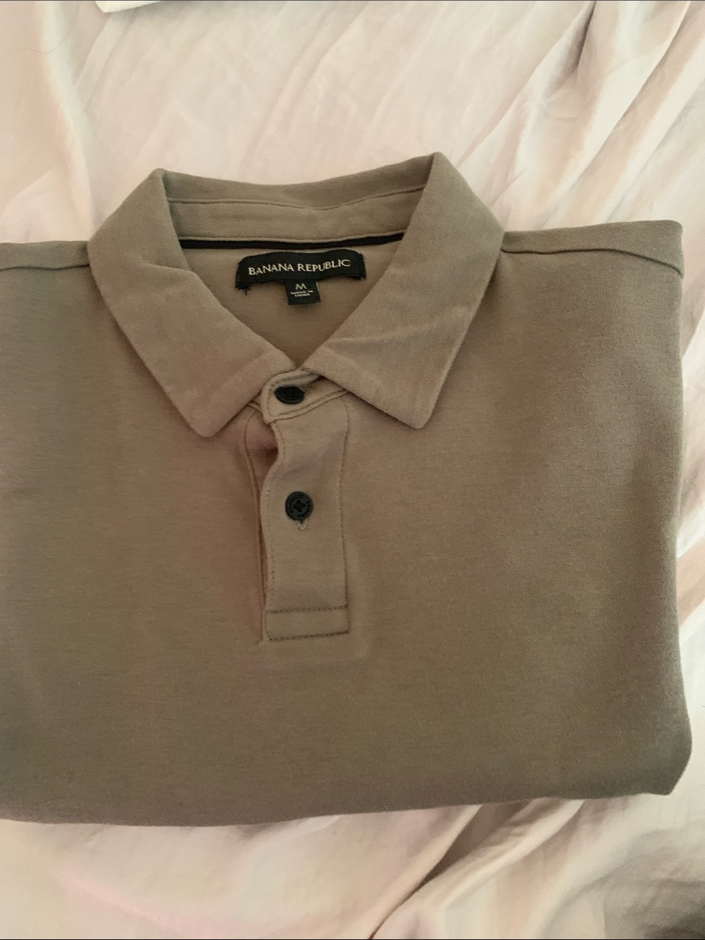Banana Republic Men's Polo in Olive